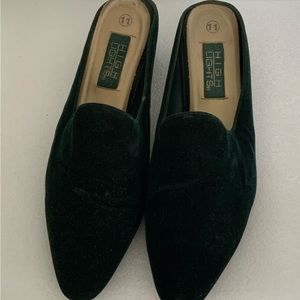 High Lights covered toe slide.